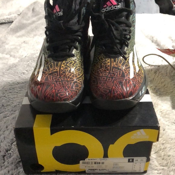 Adidas Crazylight Boost - Picture 2 of 10